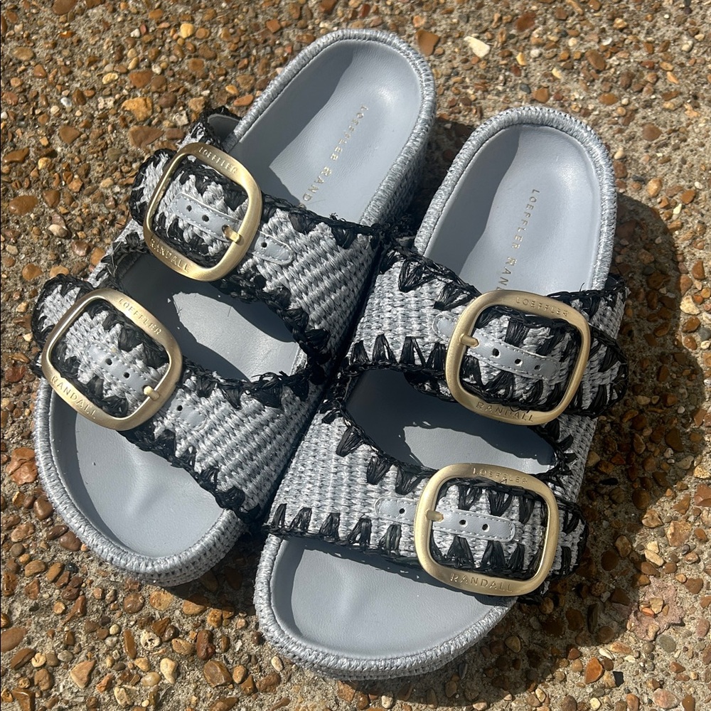 8.5 Women’s Slide Sandals with Buckles NEW